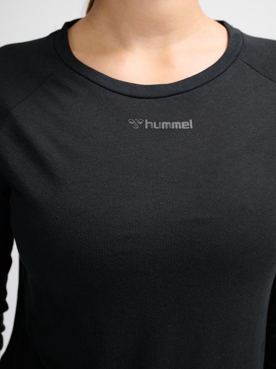Actual product image hummel Mt Vanja T-Shirt L/S (XL)