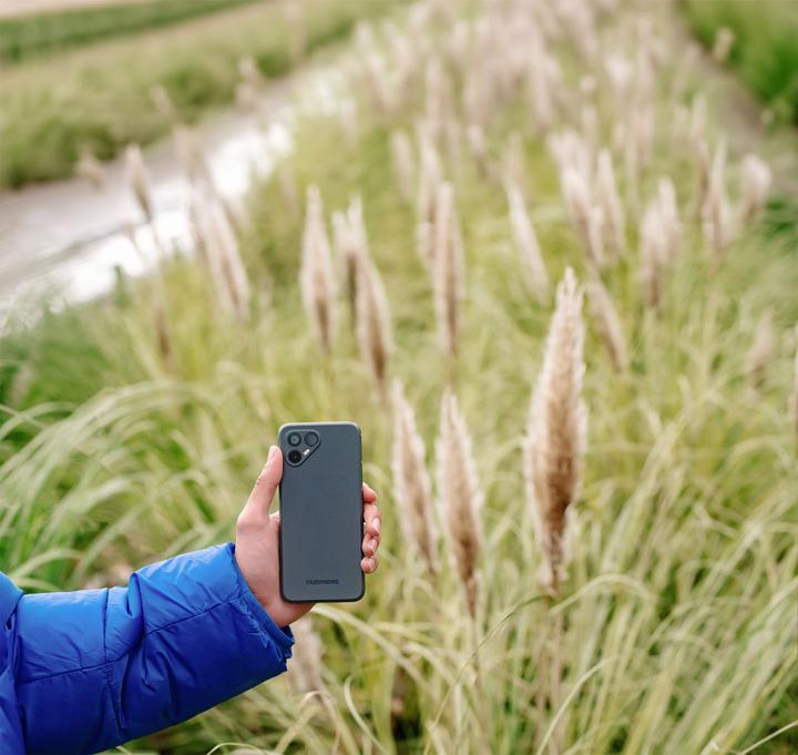 Image du produit Fairphone 4 (128 Go, Grey, 6.30", SIM + eSIM, 48 Mpx, 5G)