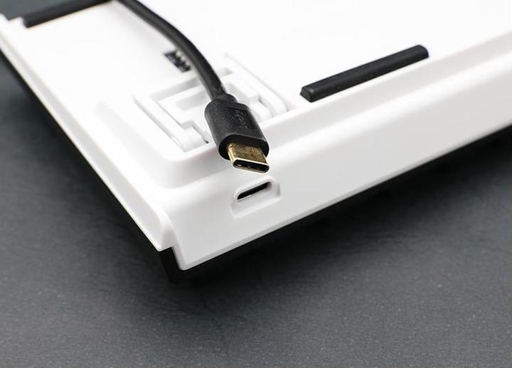 Actual product image Ducky One 2 SF (CH, Cable)