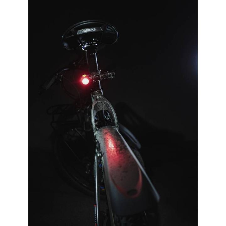 Actual product image ArmyTek Wizard C2 WR Magnet USB Multifunction Lamp warm & red (11.20 cm, 1100 lm)