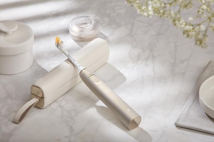 Actual product image Philips Sonicare 9900 Prestige (Sonic toothbrush)
