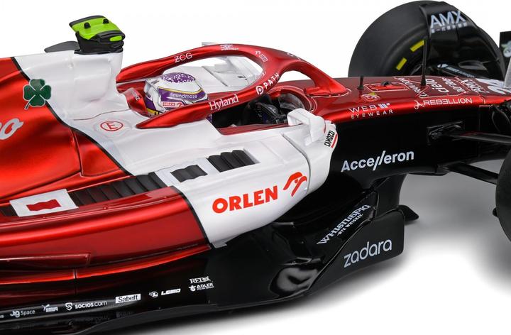 Actual product image Solido 1:18 Alfa Romeo GUANYU white