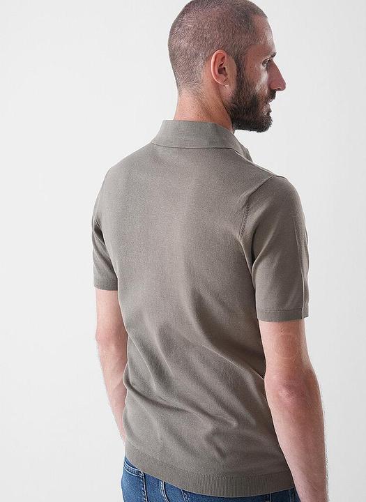 Actual product image No Excess Poloshirt (L)