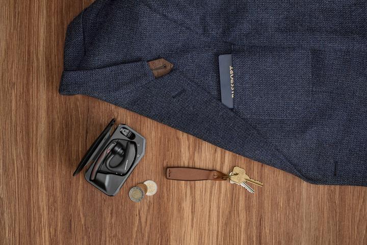 Produktbild Poly Voyager 5200 UC Headset + USB-A-an-Micro-USB-Kabel + BT700 Dongle (Kabellos, USB-A)