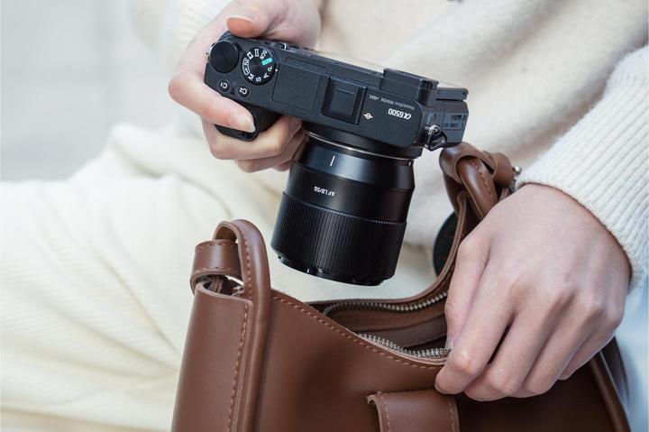 Image du produit TTArtisan AF 56mm f/1,8 pour Fuji X (Fujifilm X, APS-C / DX)