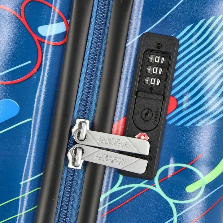 Actual product image American Tourister WAVEBREAKER DISNEY Spinner (36 l, Hand luggage (up to 50 litres))
