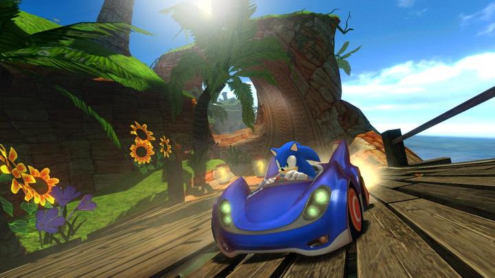Produktbild Sega Sonic & All Star Racing (Xbox 360, EN)