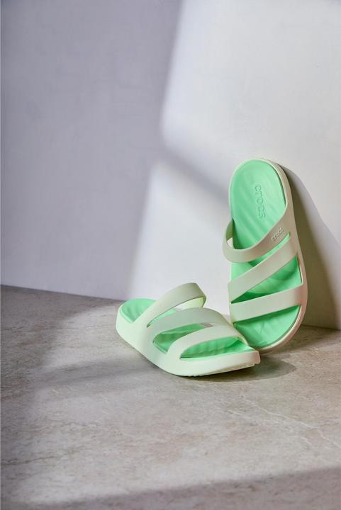 Actual product image Crocs W's Getaway Strappy (40)