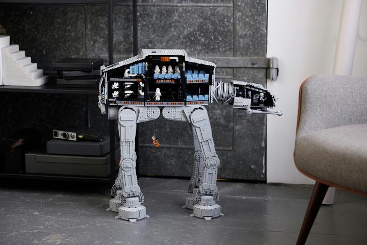 Immagine prodotto LEGO AT-AT (75313, LEGO Star Wars, Set LEGO rari)