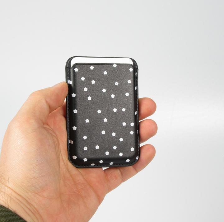 Actual product image PhoneLook Premium magnetic card holder with strong adhesion Compatible with Apple MagSafe Design nr 3 (Apple iPhone X)