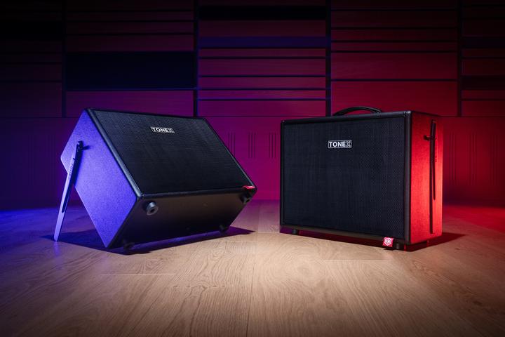 Actual product image IK Multimedia TONEX Cab (Guitar, 350 W)