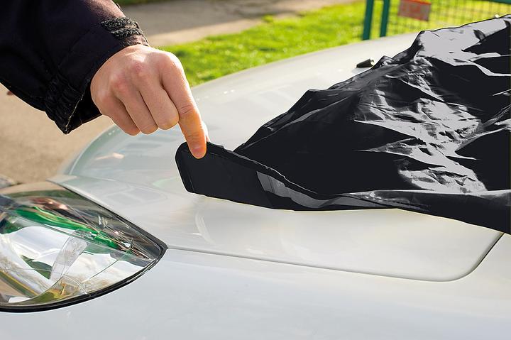 Actual product image Pearl Set of 2 tight-fitting anti-ice window films with magnet fixation