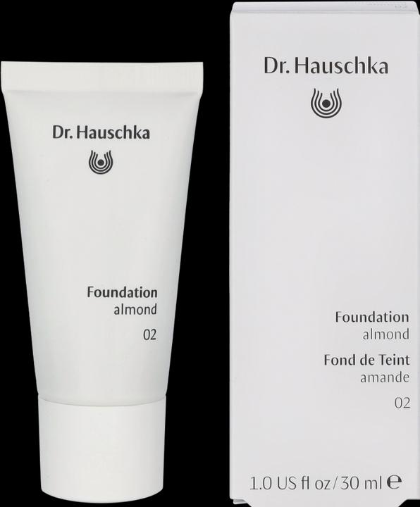 Actual product image Dr. Hauschka Foundation 02 almond 30 ml (02 Almond)