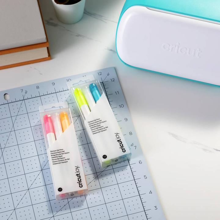 Actual product image Cricut Joy Opaque Gel pens 3-pack 10 White Blue Yellow (P)