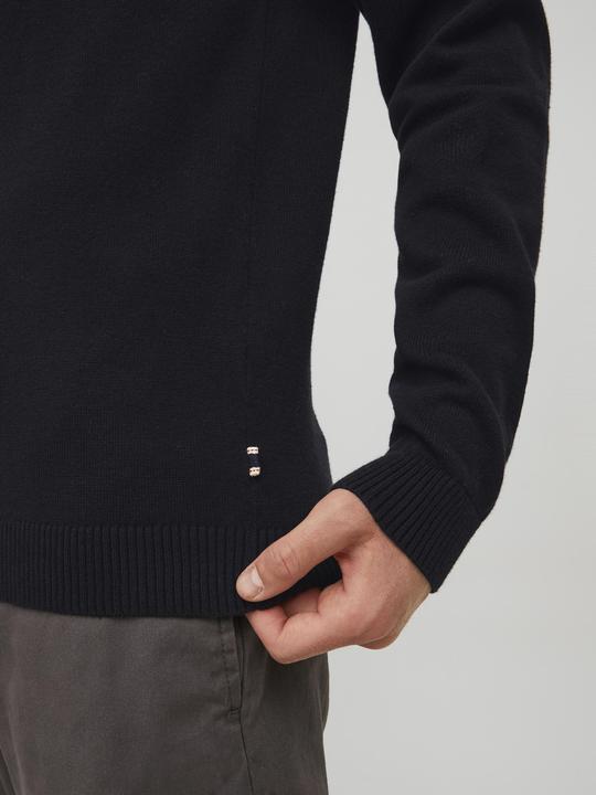 Actual product image Jack & Jones V-neck knitted sweater (XS)