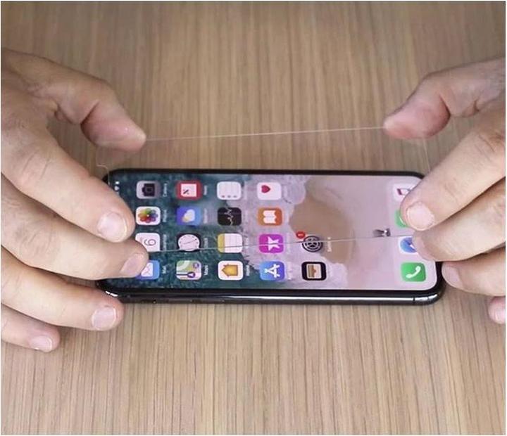 Actual product image Quad Lock Screen Protector (1 Piece, Apple iPhone 13)