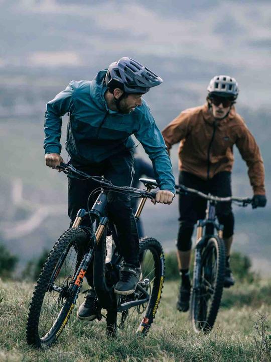 Produktbild Julbo Forest ViolettSchwarz Velohelm 5658 (59 cm)
