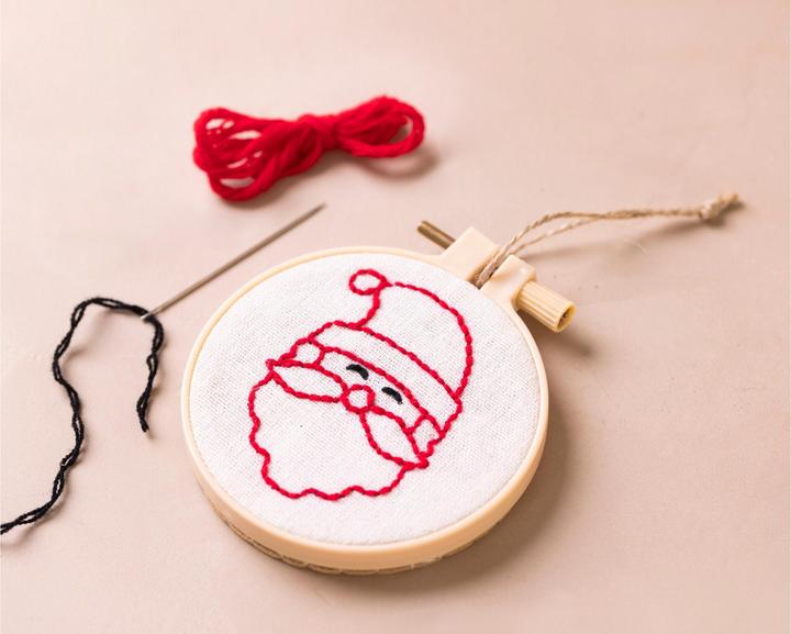 Actual product image Creativ Company Craft Set Embroidery Father Christmas