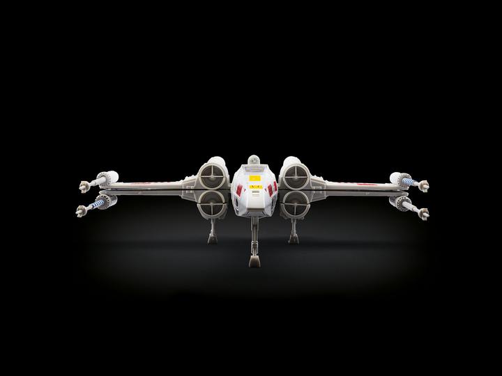 Actual product image Revell Star Wars X-Wing Fighter