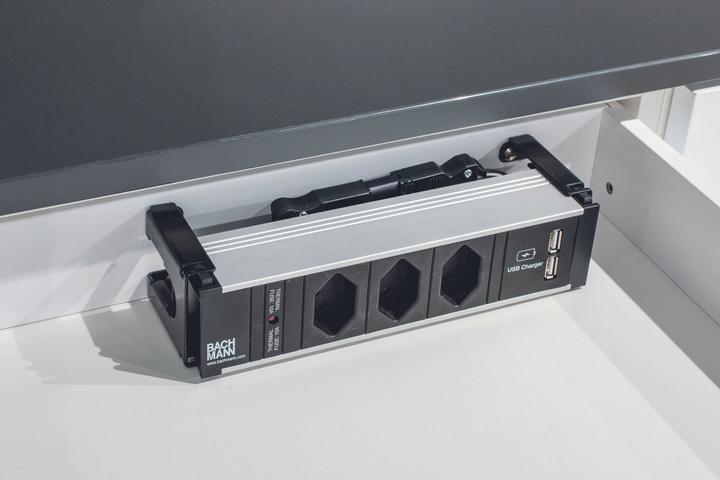 Immagine prodotto Werkstarck Inserto multimediale per cassetti con prese da 230 V e porte USB