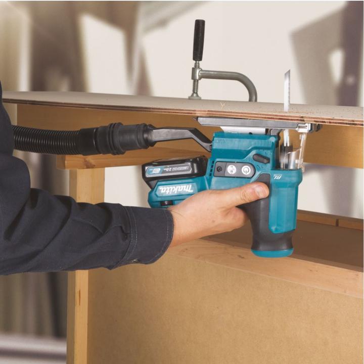 Productafbeelding Makita Pendelzaag op batterijen incl.