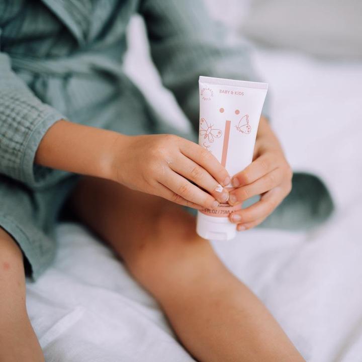 Produktbild Naïf Feuchtigkeitsspendende Creme