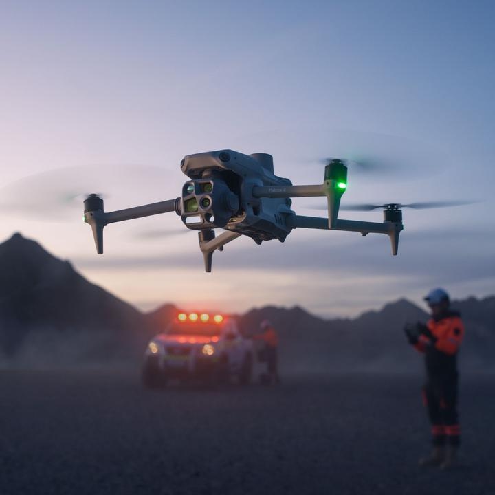 Produktbild DJI Matrice 4T (EU) (1219 g, 48 Mpx)