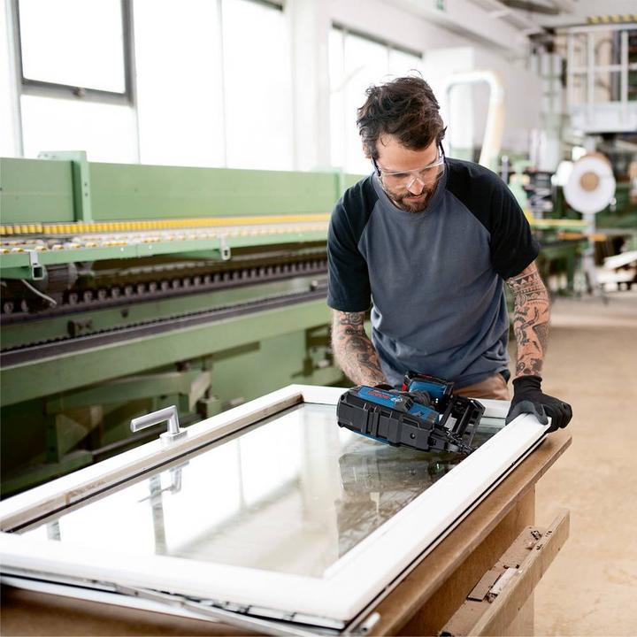 Produktbild Bosch Professional GNH 18V-64 M