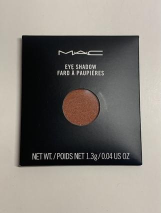 MAC Cosmetics Eye Shadow / Pro Palette Refill Pan (Deep Damson)