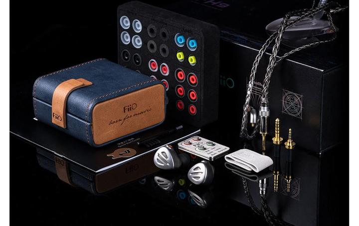 Image du produit FiiO FH9 (pas de réduction du bruit, Filaire)