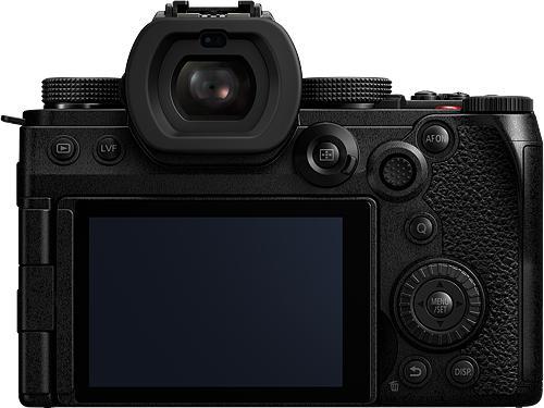 Image du produit Panasonic DC-S5 II + S 20-60mm f3,5-5,6 + S 50mm f1,8 Bulk (24.20 Mpx, Plein format)