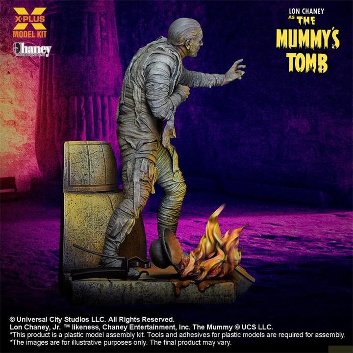 Actual product image X-Plus The Tomb of the Mummy Plastic Model Kit 1/8 Lon Chaney Jr. as Mummy 23 cm