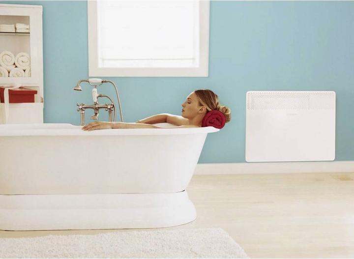 Actual product image Bosch Home Comfort HC4000-15 wall convector (1500 W)