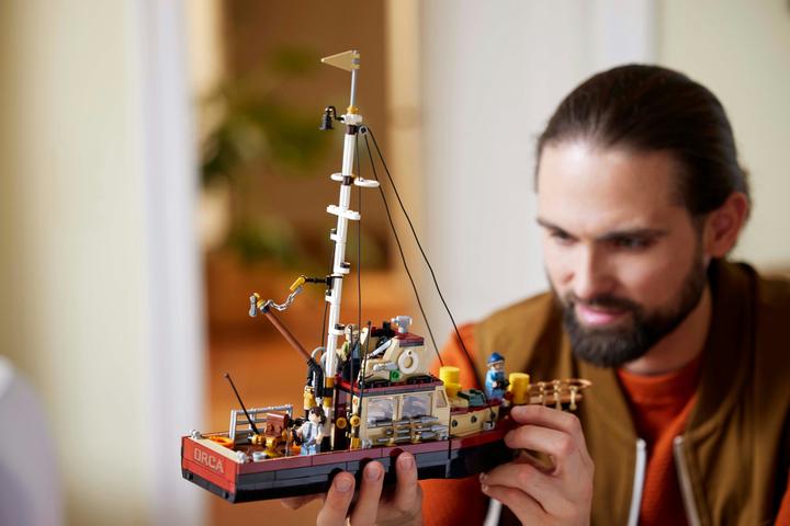 Productafbeelding LEGO De grote witte haai (21350, LEGO Ideeën, LEGO Zeldzame Sets)