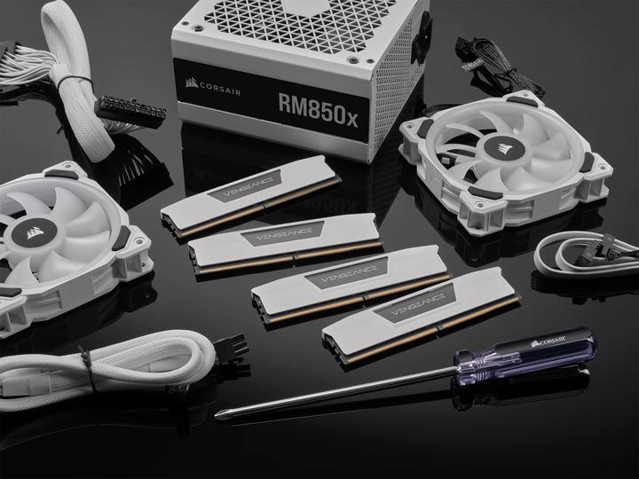 Actual product image Corsair RAM D5 6000 32GB C36 Venegance K2 W (2 x 16GB, 6000 MHz, DDR5 RAM, DIMM)