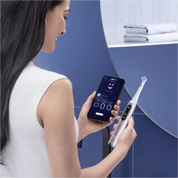 Actual product image Oral-B iO-Series 9N (Oscillating toothbrush)