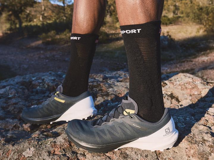 Actual product image Compressport Pro Racing Socks v4.0 Trail (42 - 44)