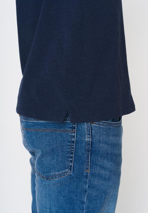 Actual product image Greenbomb Animal Seagull Strike Polo (M)