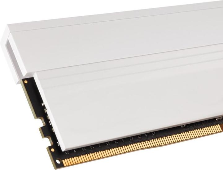 Productafbeelding Team Group T-Force Xtreem ARGB, DDR4-3200, CL16 - 32 GB Dual Kit (2 x 16GB, 3200 MHz, DDR4 RAM, DIMM 288 pin)