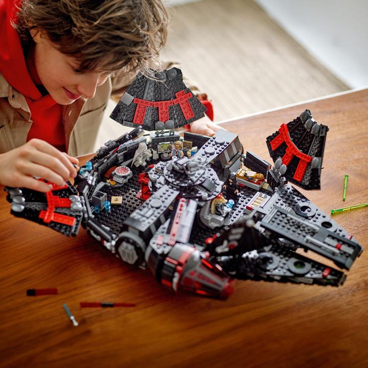Immagine prodotto LEGO Millennium Falcon scuro (75389, LEGO Star Wars)