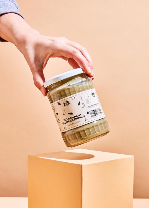 Produktbild KoRo Bio Sonnenblumenkernmus aus geschälten Sonnenblumenkernen (500 g)