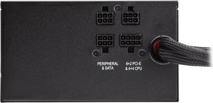 Actual product image Corsair Vengeance 550M (550 W)