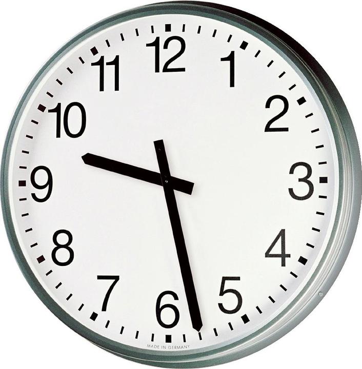 Actual product image Peweta Weatherproof outdoor clock (42 cm)