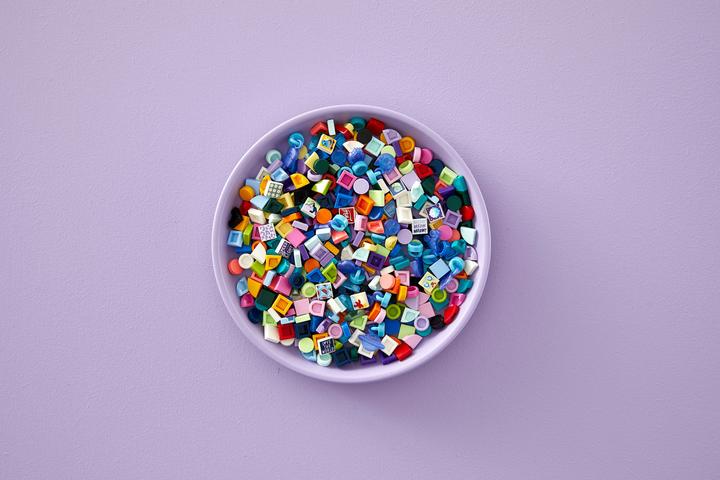 Actual product image LEGO Bracelet Design Creative Set (41807, LEGO Dots)