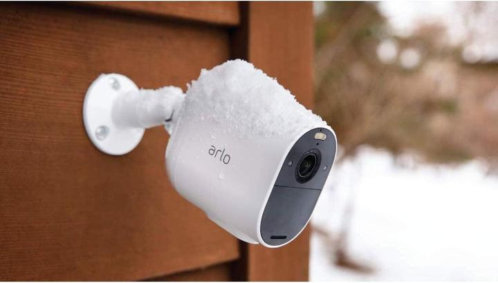 Actual product image Arlo Essential Spotlight, single camera white (1920 x 1080 Pixels)