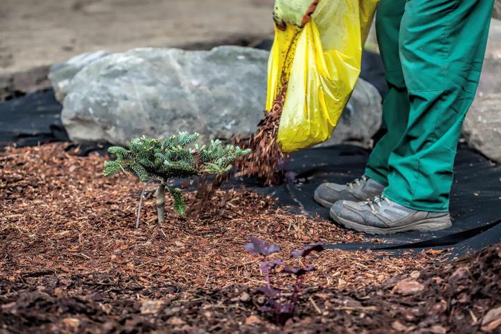 Produktbild Aquagart 130m² Gartenvlies Unkrautvlies Unkrautfolie Mulchfolie Mulchvlies 150g/m² 1m br.