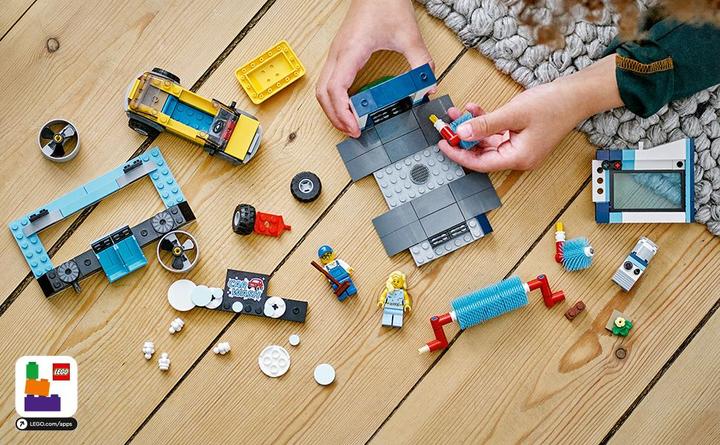 Actual product image LEGO Car wash (60362, LEGO City)