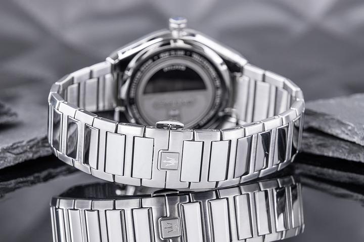 Actual product image Maserati Triconic (Analogue wristwatch, 40 mm)