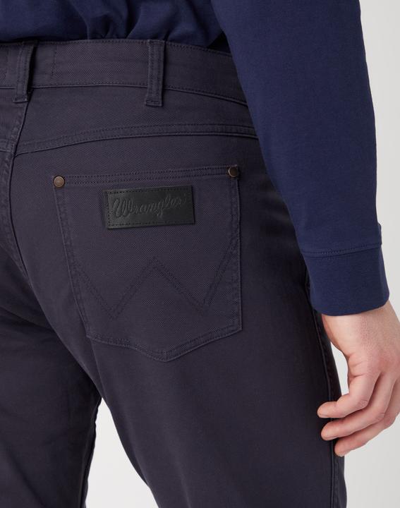 Produktbild Wrangler Greensboro (New Arizona) Straight Fit Dark Navy (33)
