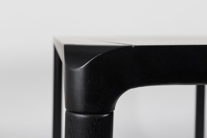 Actual product image Zuiver Storm (220 x 90 x 75 cm)